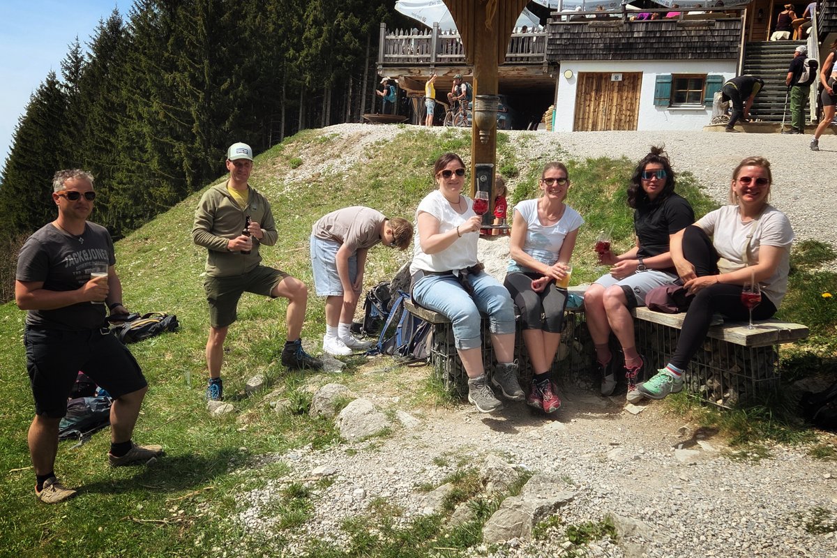 Wanderung Rohrkopfh�tte in Schwangau mit Sandra Bischof und Mathias Starzer - Proscht auf der H�tte